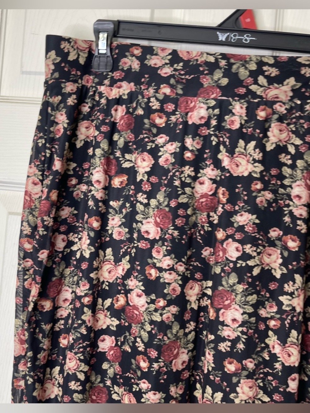 Torrid Womens Floral Multi Color Mesh Maxi Skirt Sz 1 - Picture 5 of 9